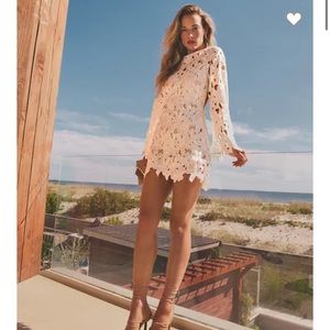 ROCOCO SAND Open Back Lace Dress Size Small *WORN ONCE!